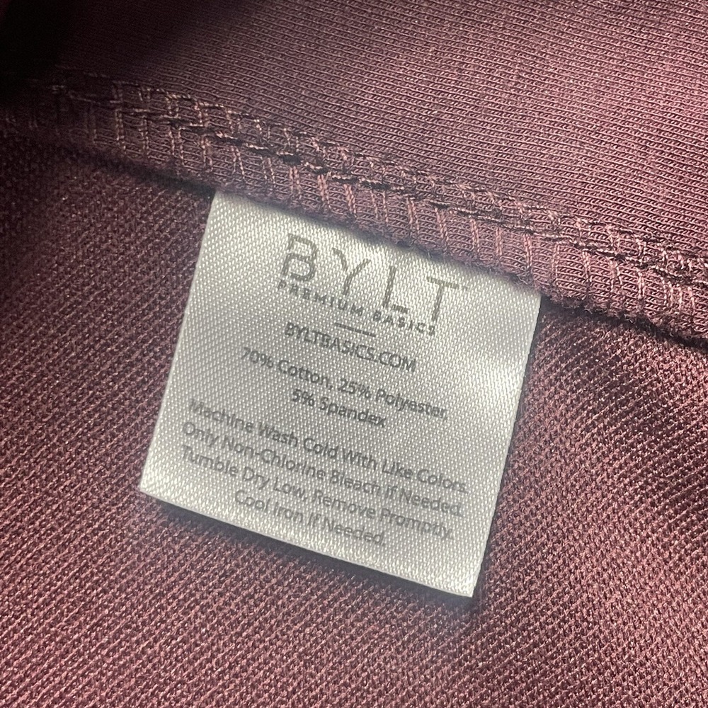 BYLT Lux Shirt Small Burgandy Short Sleeve Performance Premium Basics Men's‎ - Picture 9 of 12